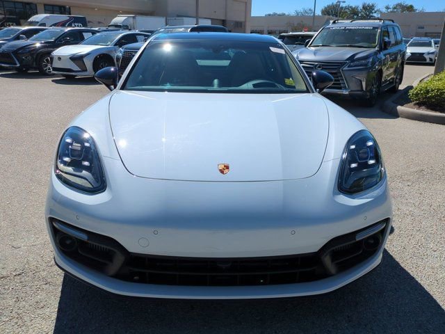 Used 2022 Porsche Panamera image 8