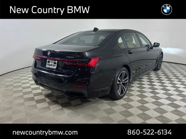 Used 2022 BMW 750i xDrive w/ Executive Package AWD/4WD image 7