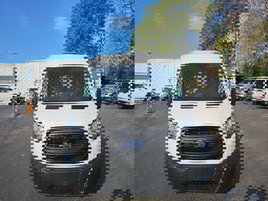Used 2019 Ford Transit 250 148 Medium Roof image 8