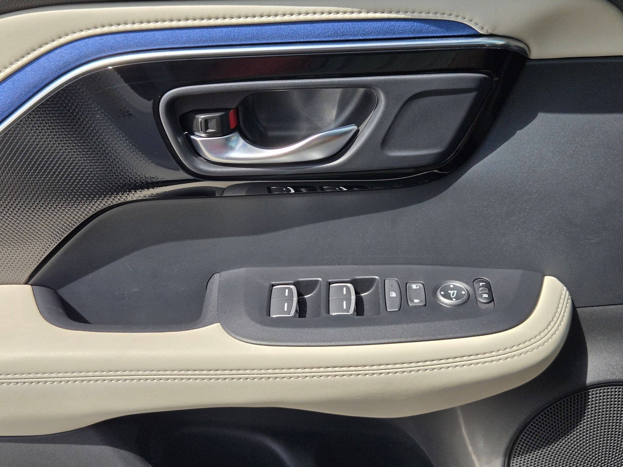 Used 2025 Acura ADX A-Spec AWD/4WD image 12