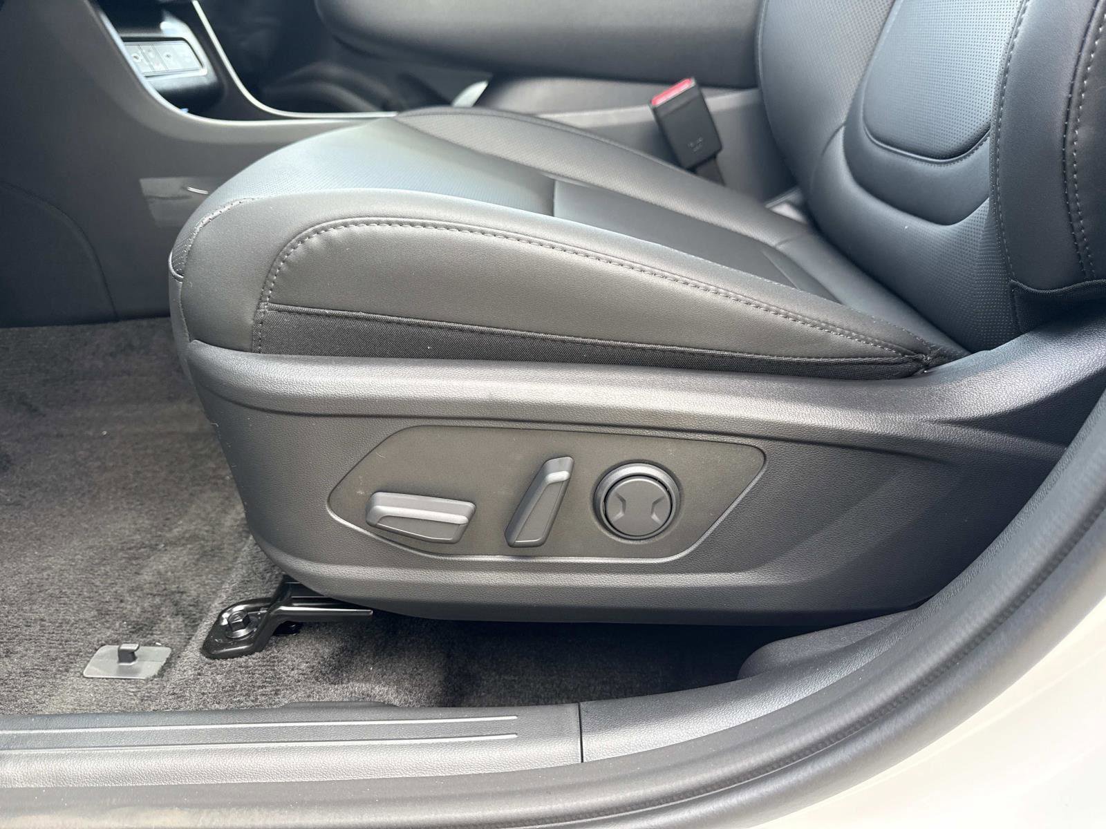 New 2025 Hyundai Tucson SEL image 19