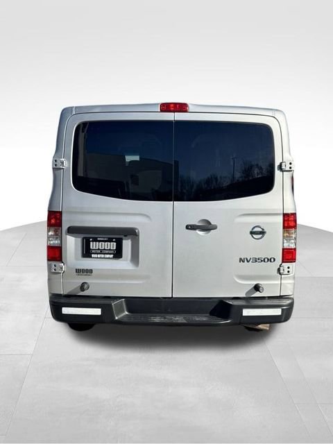 Used 2019 Nissan NV 3500 S image 7