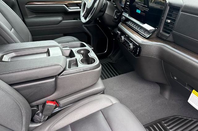 New 2026 Chevrolet Silverado 3500 LT w/ All Star Edition image 16