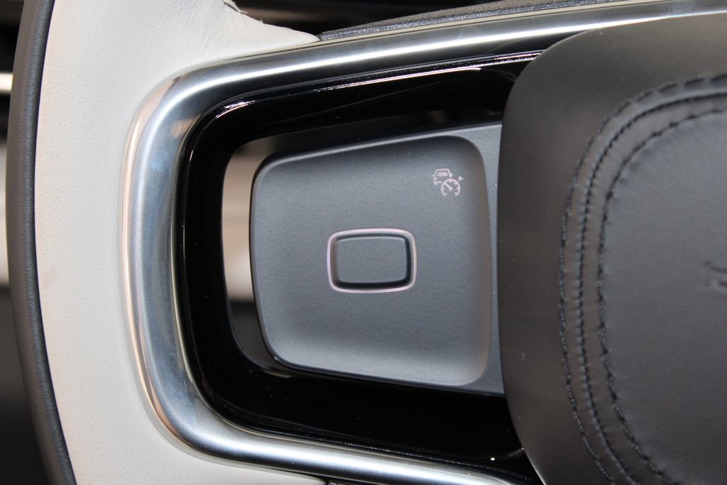 New 2026 Lincoln Navigator Reserve AWD/4WD image 39