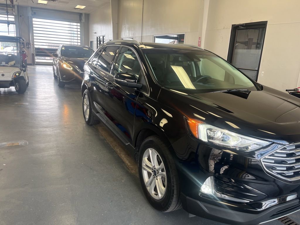 Used 2020 Ford Edge SEL image 1