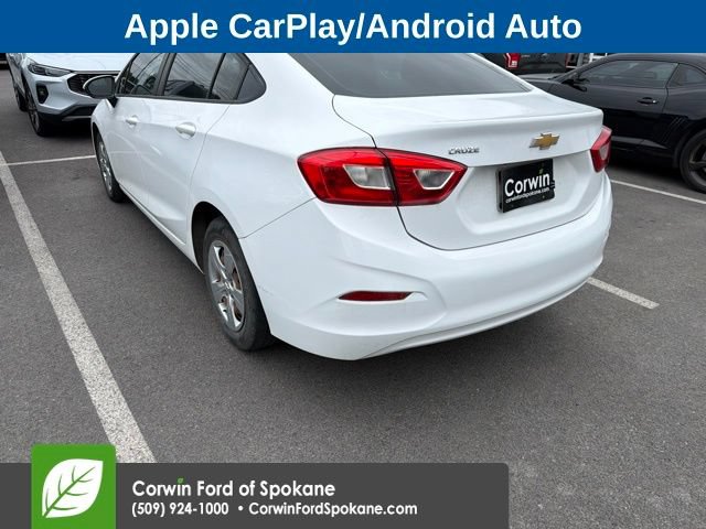 Used 2018 Chevrolet Cruze LS FWD image 7