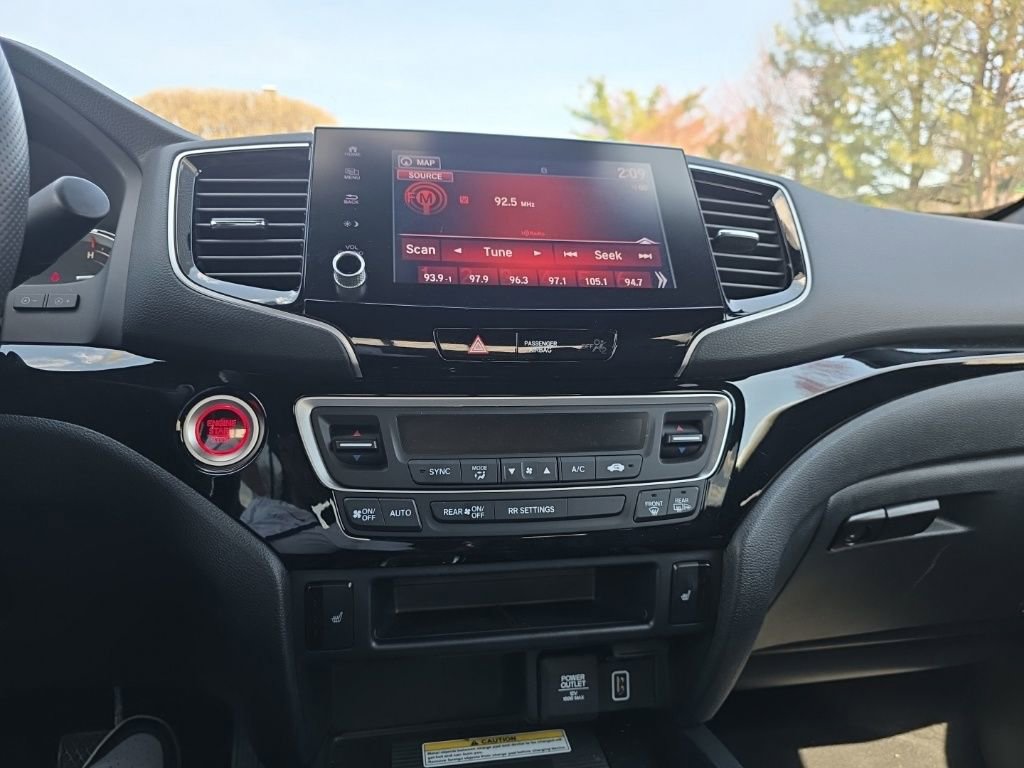 Certified 2023 Honda Ridgeline Black Edition image 20