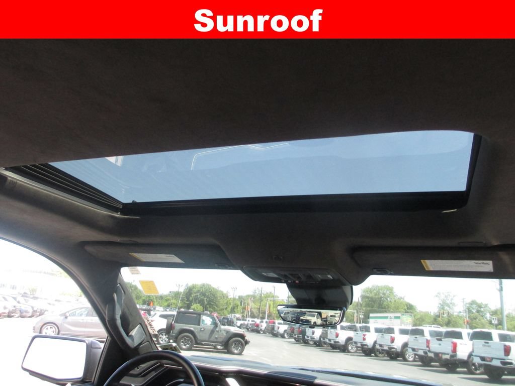 Certified 2024 GMC Sierra 1500 AT4X w/ AT4X AEV Edition AWD/4WD image 17
