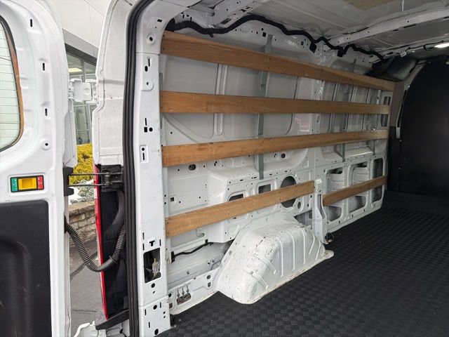 Used 2024 Ford Transit 250 Low Roof w/ Exterior Upgrade Package image 23