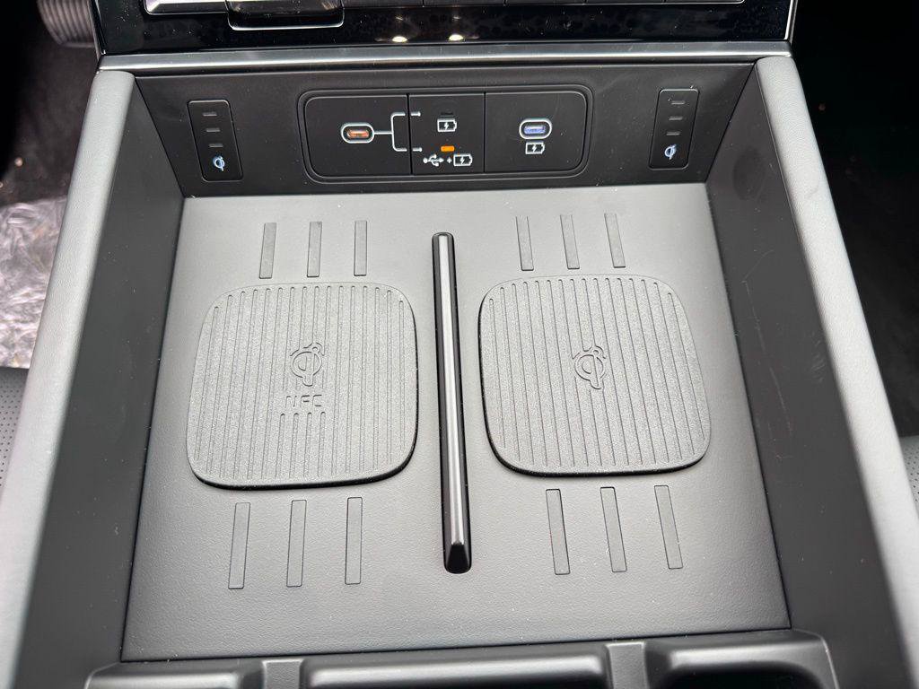 New 2026 Hyundai Santa Fe Calligraphy AWD/4WD image 25