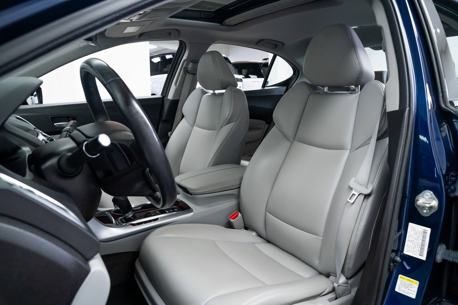 Used 2016 Acura TLX image 17