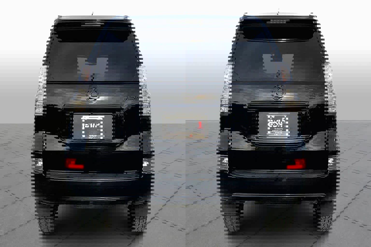 Used 2019 Lexus GX 460 image 4