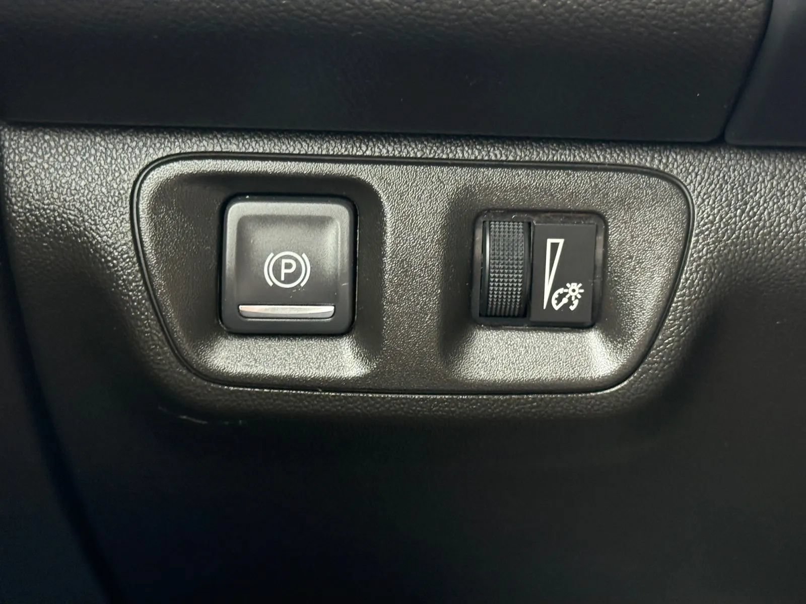 Used 2019 GMC Acadia SLE w/ Driver Alert Package I AWD/4WD image 37