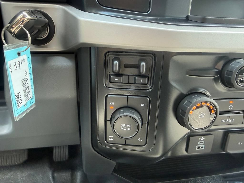 New 2026 Ford F250 XL AWD/4WD image 28