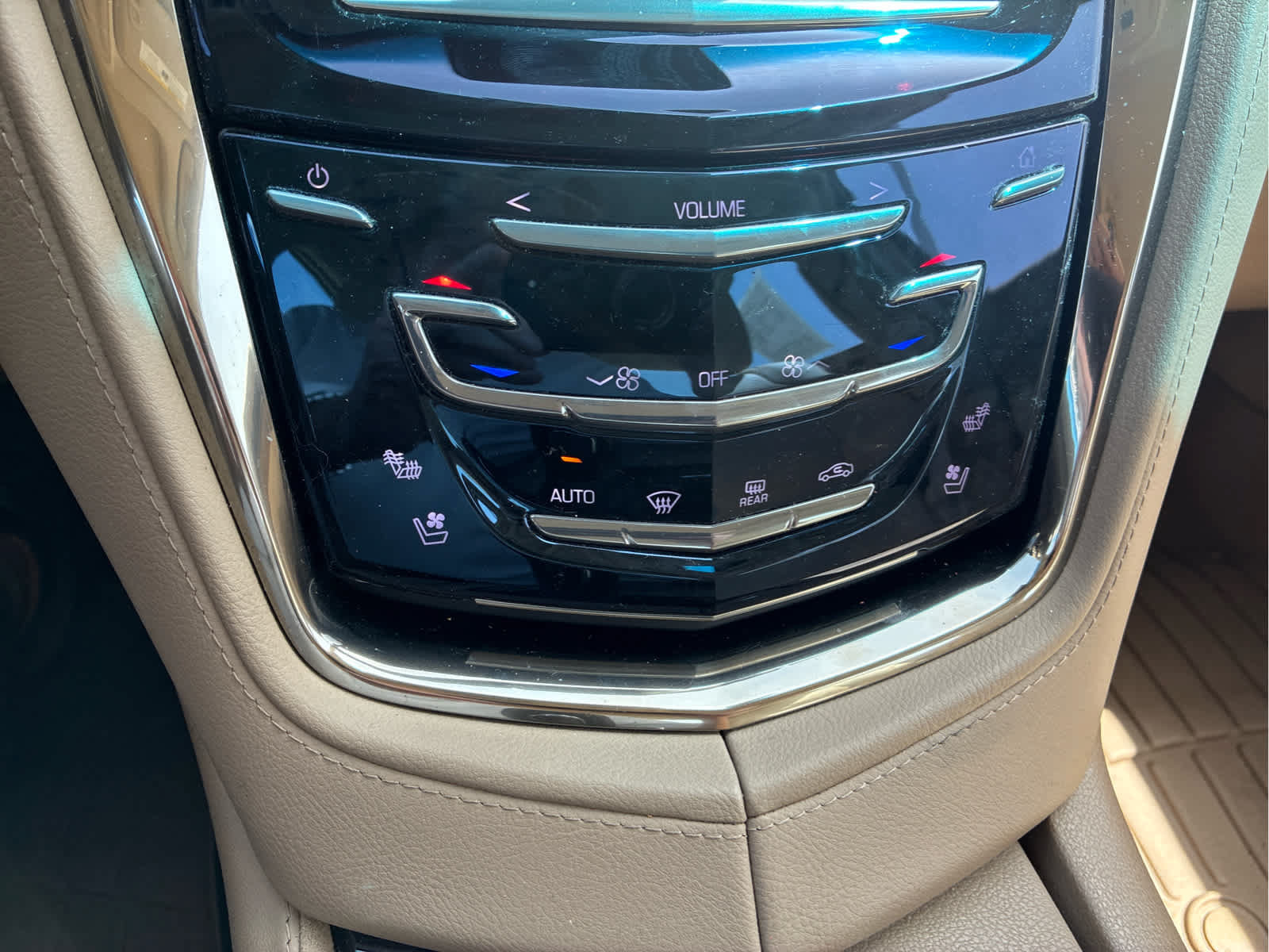 Used 2016 Cadillac CTS Luxury RWD image 16