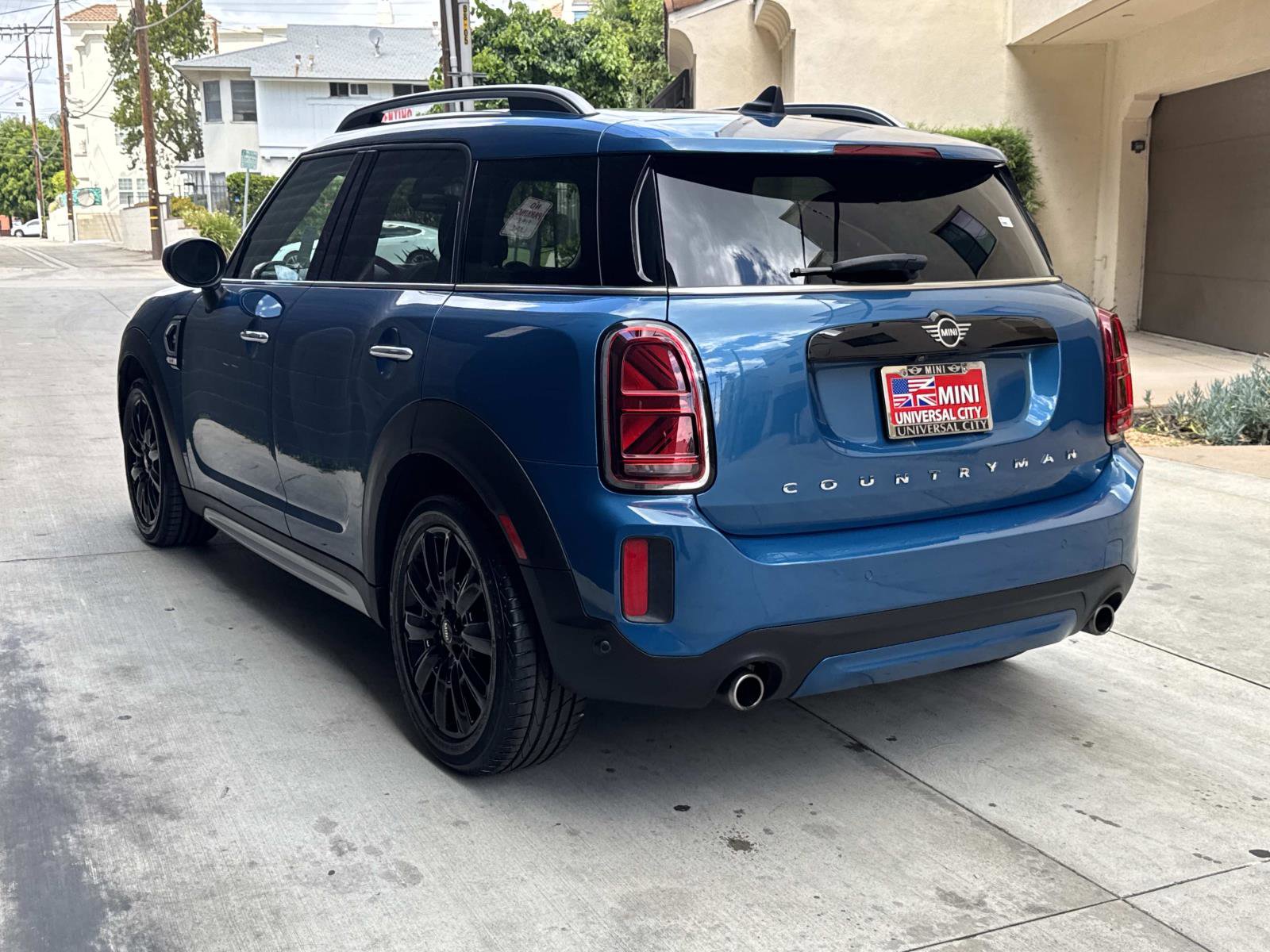 Used 2022 MINI Cooper Countryman S w/ Storage Package image 3
