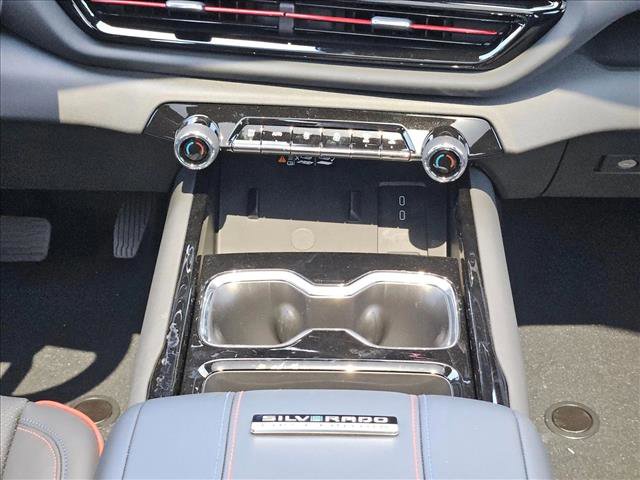 New 2024 Chevrolet Silverado EV RST AWD/4WD image 17