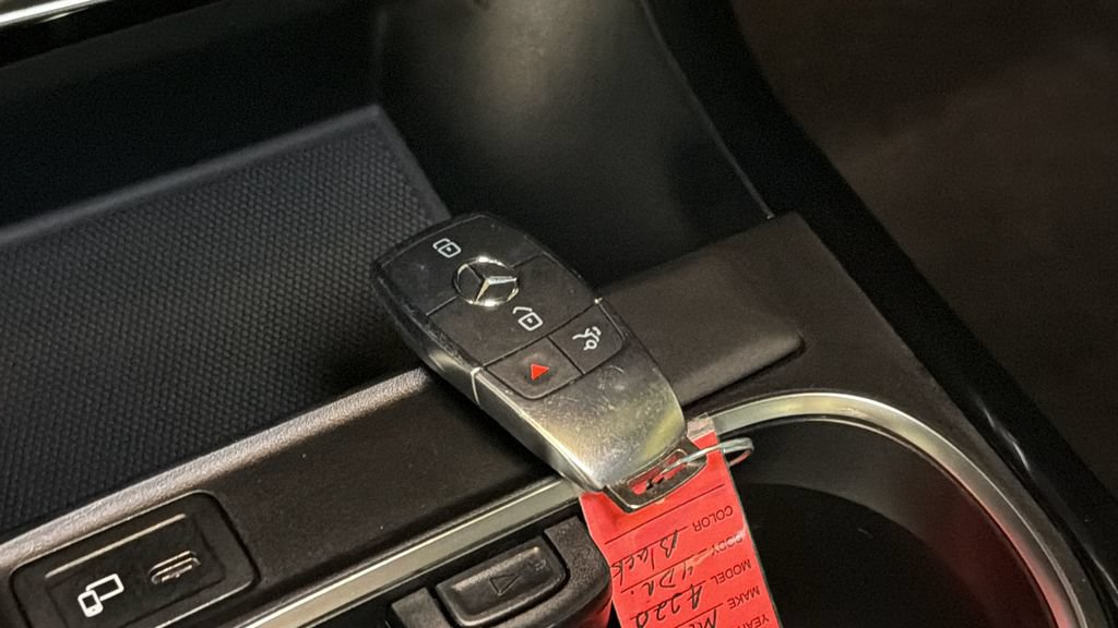 Used 2020 Mercedes-Benz A 220 4MATIC image 30