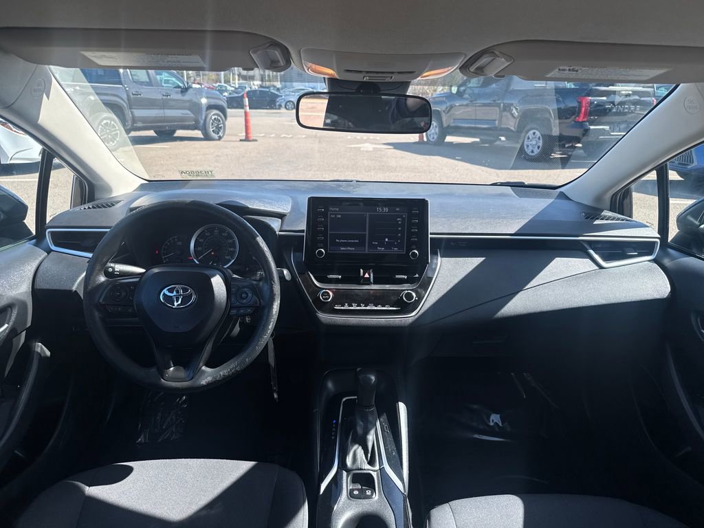 Used 2020 Toyota Corolla LE FWD image 10