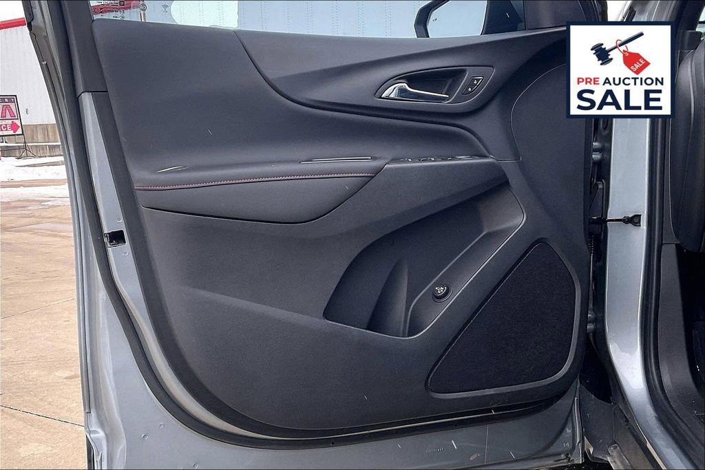 Used 2024 Chevrolet Equinox RS w/ LPO, Floor Liner Package image 24