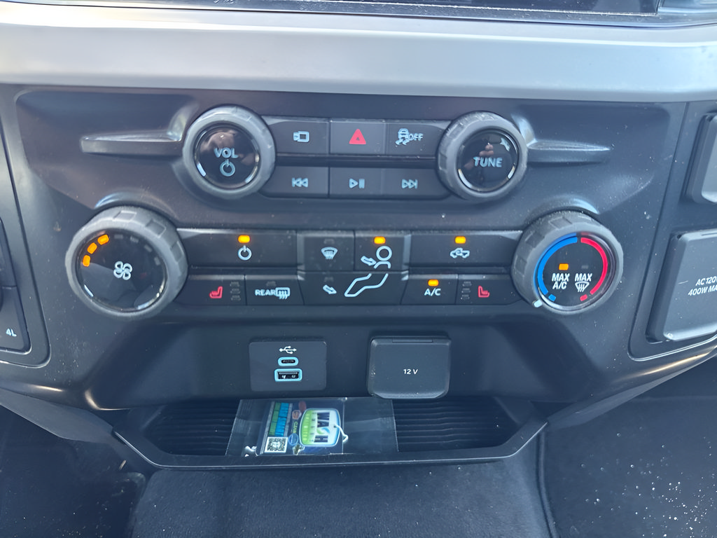 Used 2026 Ford F350 XLT w/ XLT Premium Package AWD/4WD image 16