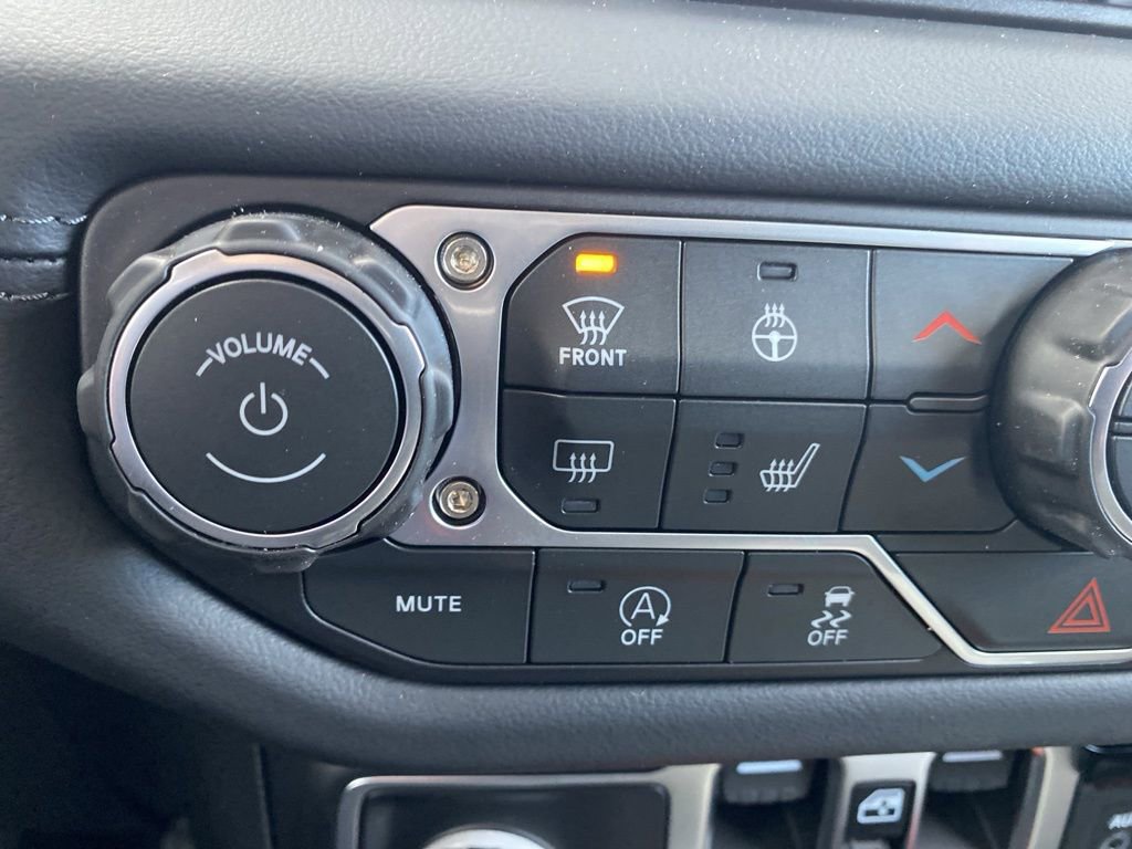 New 2026 Jeep Wrangler Sahara image 35