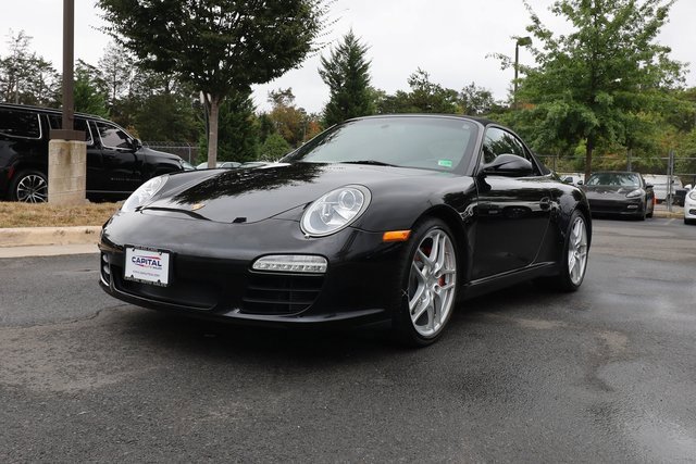 Used 2010 Porsche 911 Carrera S image 11