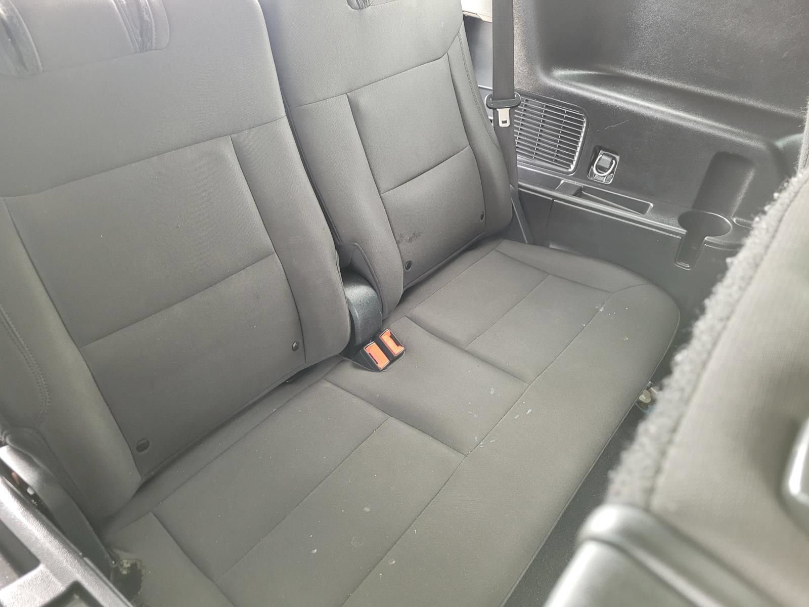 Used 2020 Ford Explorer XLT RWD image 13