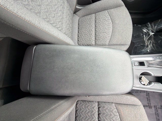 Used 2024 Chevrolet Equinox LT AWD/4WD image 38