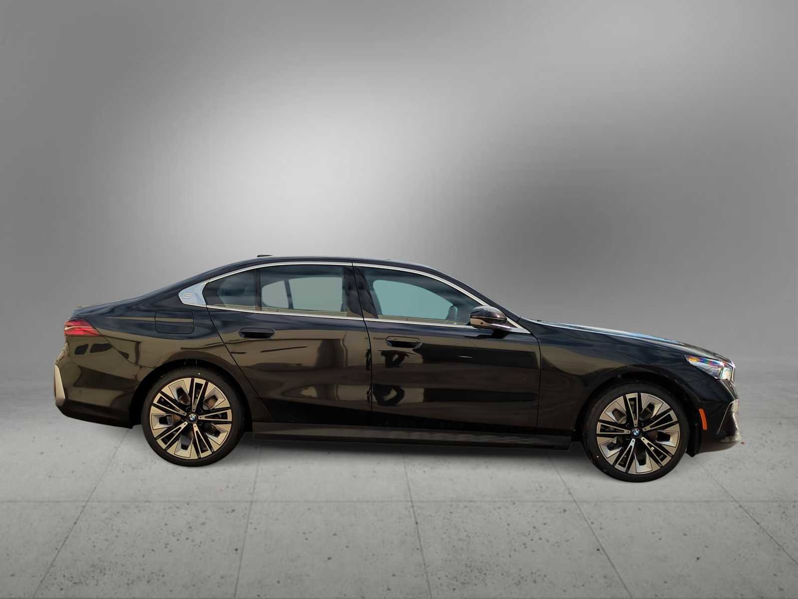 New 2026 BMW 530i xDrive image 9