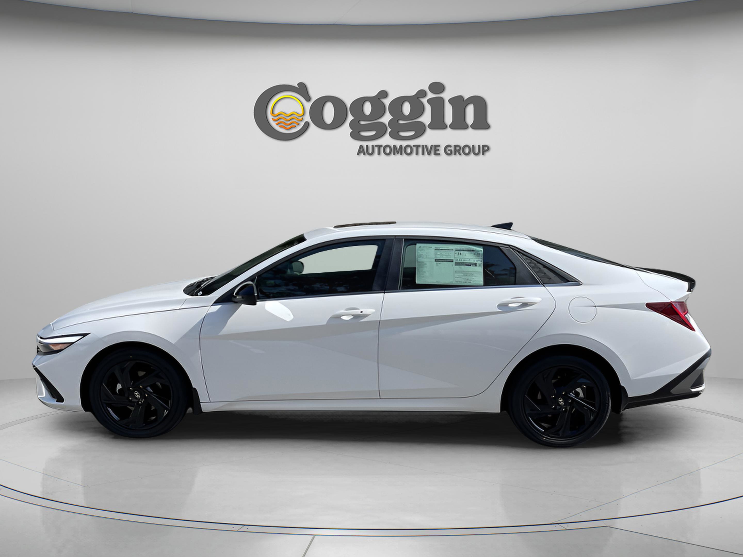 New 2026 Hyundai Elantra SEL Sport image 3