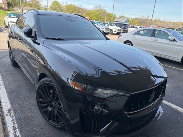Used 2019 Maserati Levante GTS AWD/4WD image 5