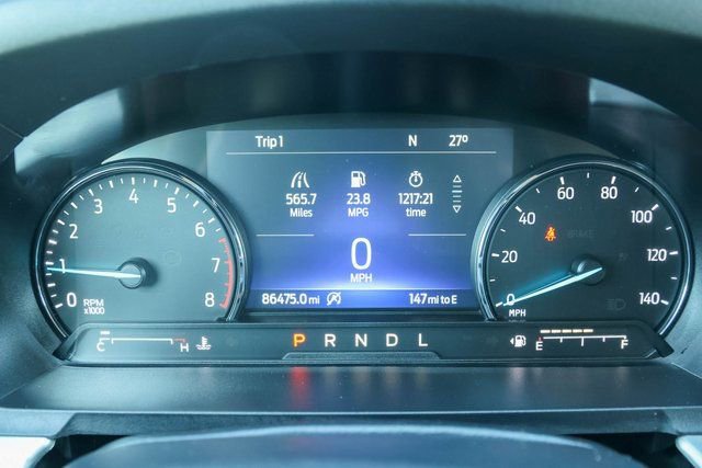 Used 2022 Ford Explorer XLT image 32