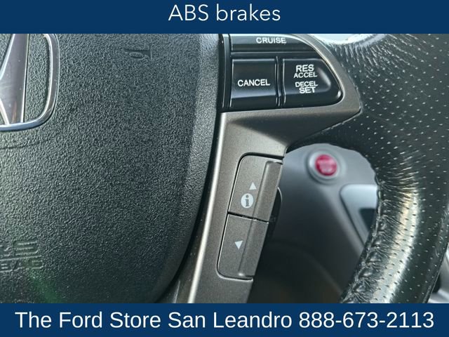 Used 2015 Honda Odyssey Touring Elite image 28