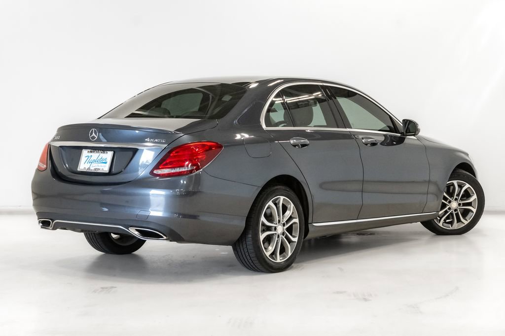 Used 2016 Mercedes-Benz C 300 4MATIC Sedan image 31