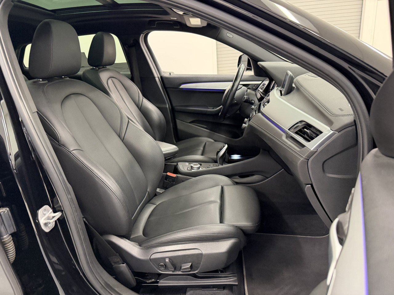 Used 2022 BMW X2 xDrive28i w/ Convenience Package image 38