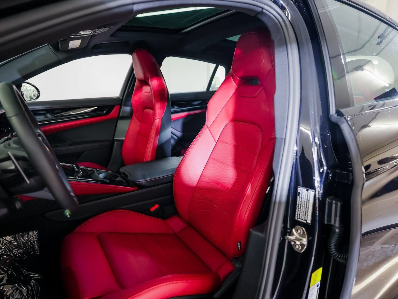New 2026 Porsche Panamera RWD image 5