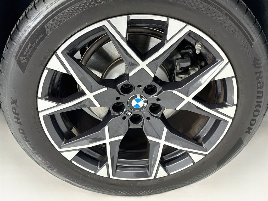 Certified 2026 BMW X3 xDrive30i w/ M Sport Package AWD/4WD image 31