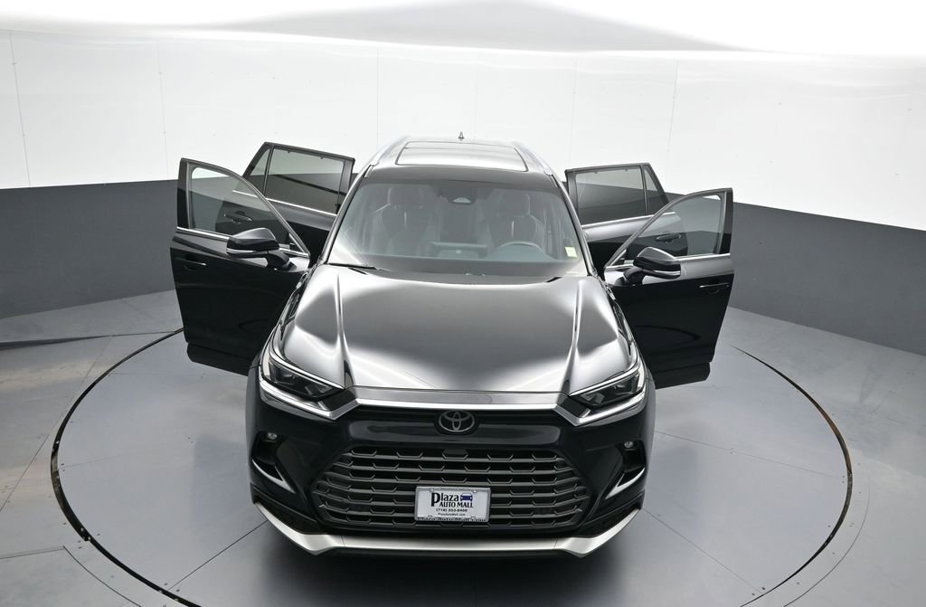 Certified 2025 Toyota Grand Highlander AWD Hybrid image 49