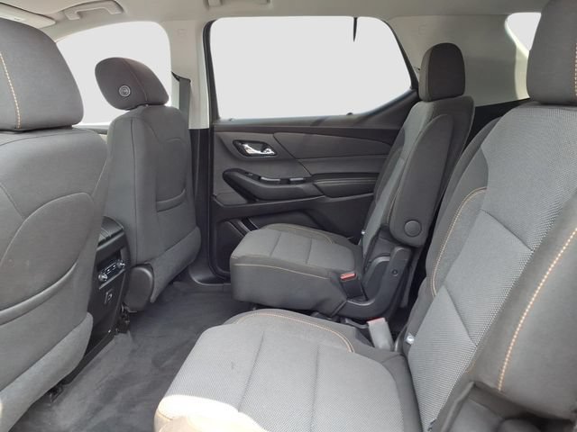 Used 2020 Chevrolet Traverse LT FWD image 14