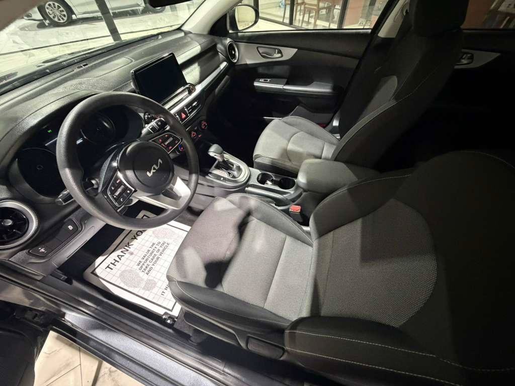 Used 2024 Kia Forte LXS FWD image 19