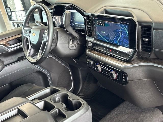 Used 2025 Chevrolet Silverado 2500 LT w/ Convenience Package image 34