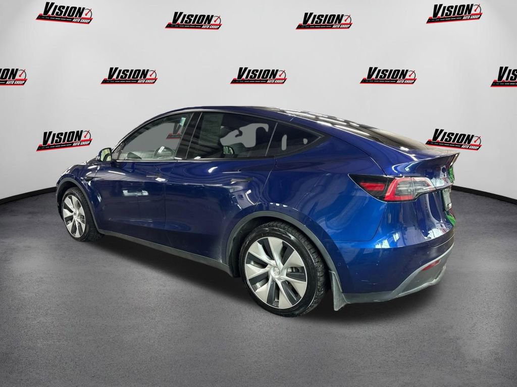 Used 2022 Tesla Model Y Long Range AWD/4WD image 7