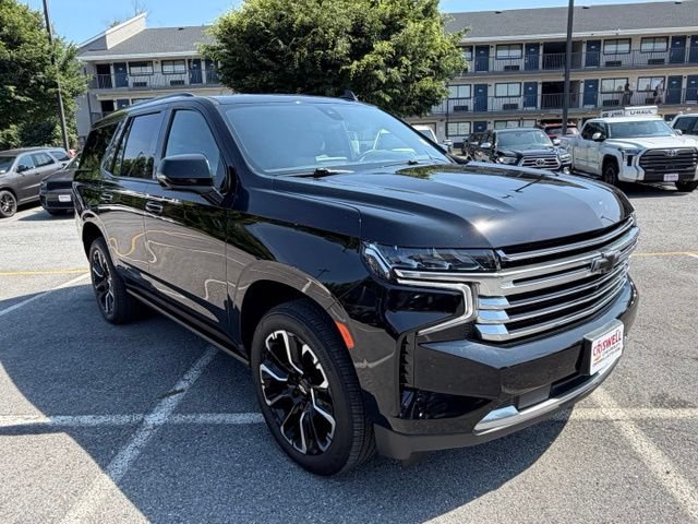 Used 2022 Chevrolet Tahoe High Country AWD/4WD image 2