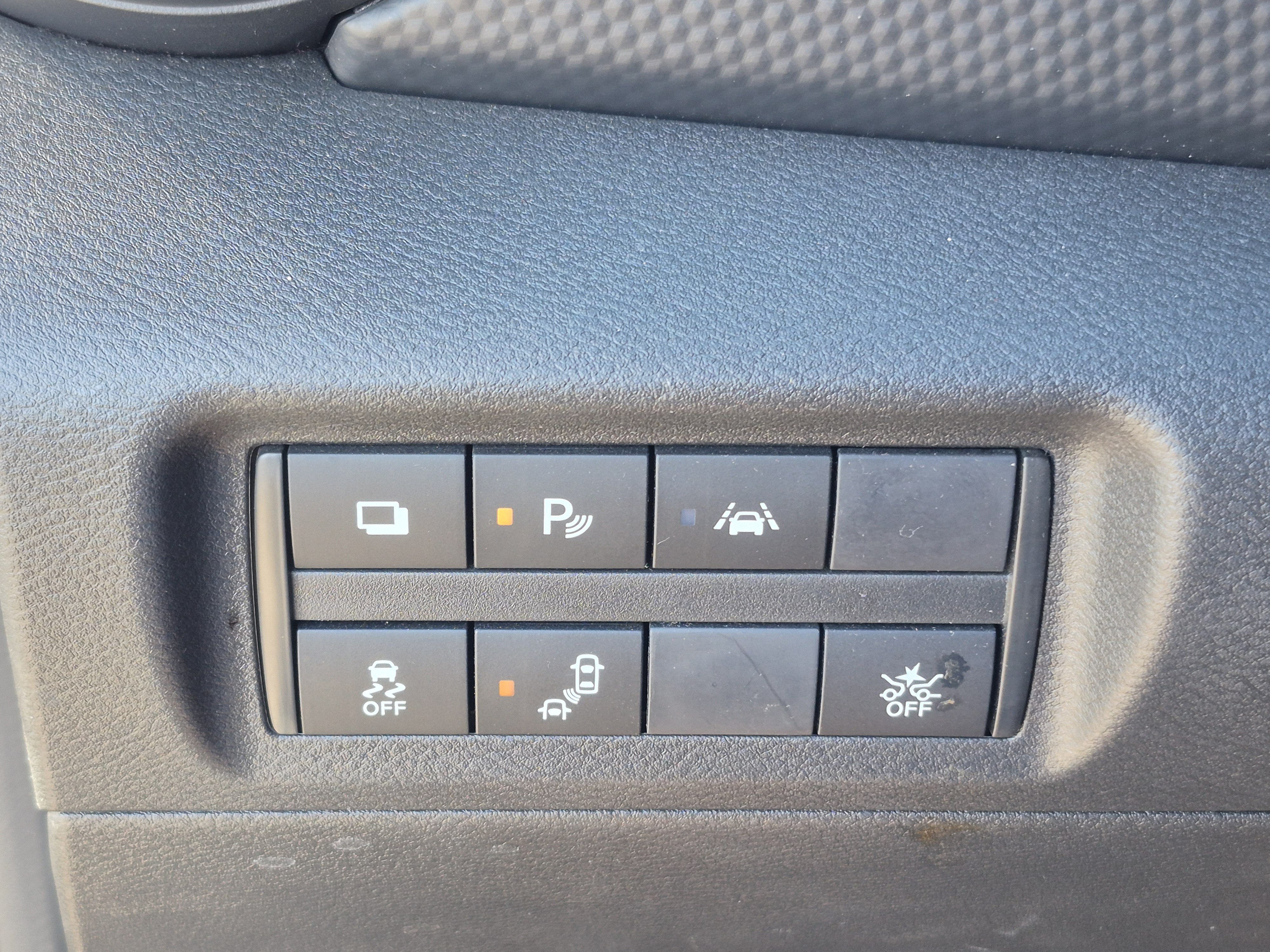 Used 2024 Nissan Kicks S FWD image 32