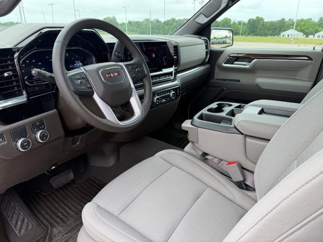 Used 2024 GMC Sierra 1500 SLE RWD image 9