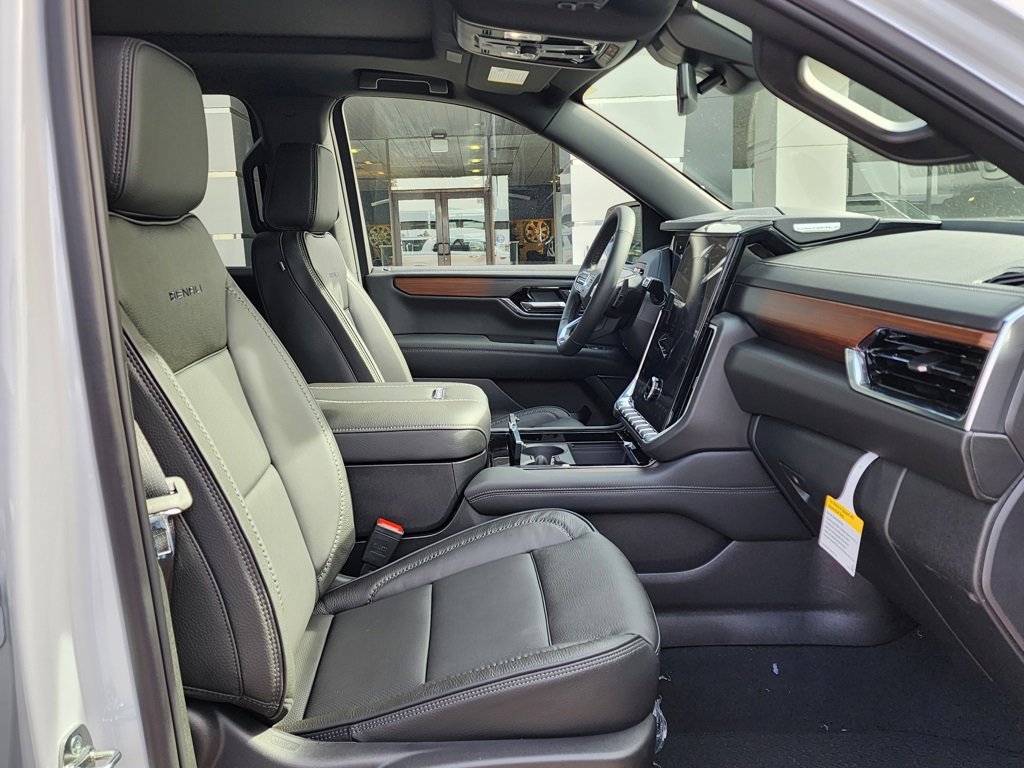 New 2026 GMC Yukon XL Denali w/ Sun & Power Step Package image 45