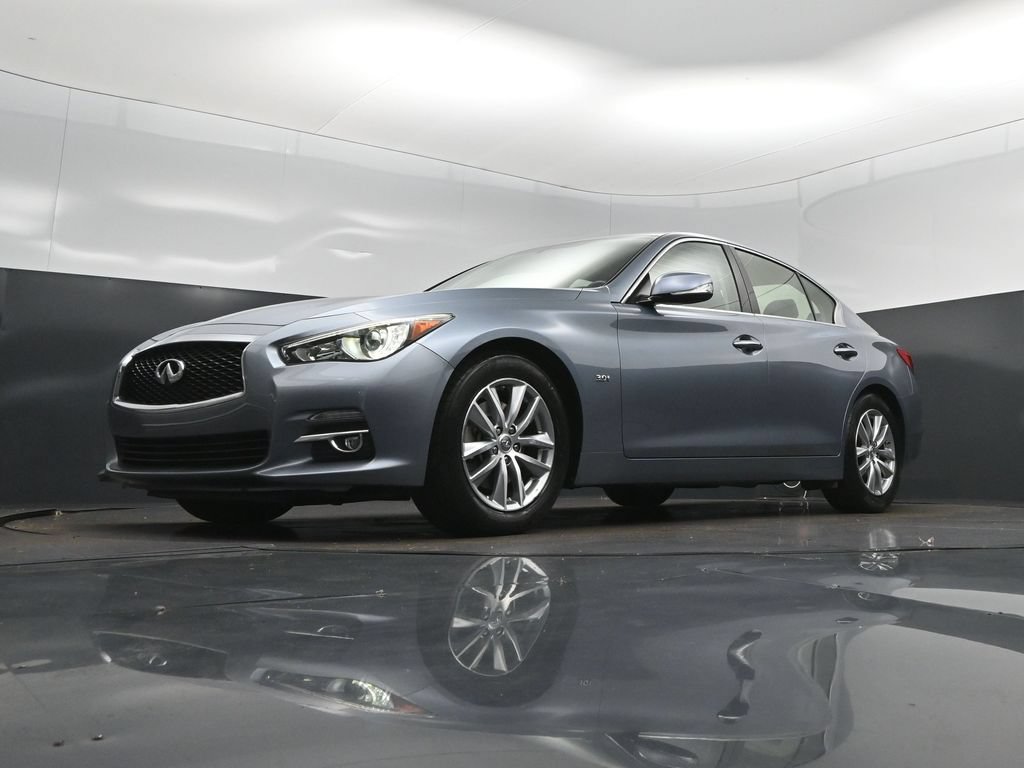 Certified 2016 INFINITI Q50 3.0t Premium w/ 3.0T Premium Plus Package RWD image 32