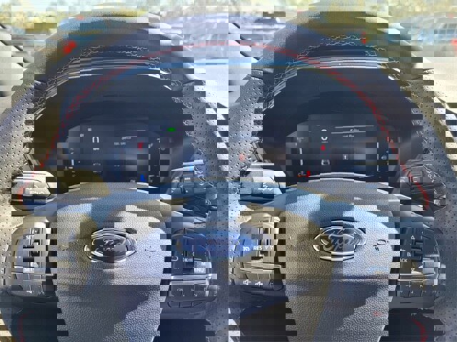 New 2025 Ford Escape ST-Line w/ Equipment Group 301A image 27