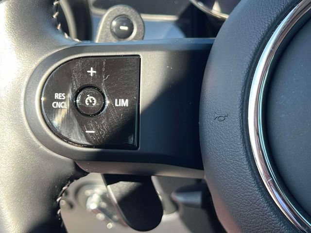 Used 2024 MINI Cooper S FWD image 23